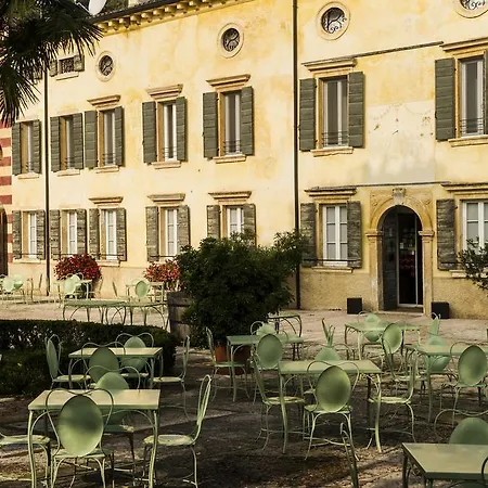 Hotell De Winckels Tregnago