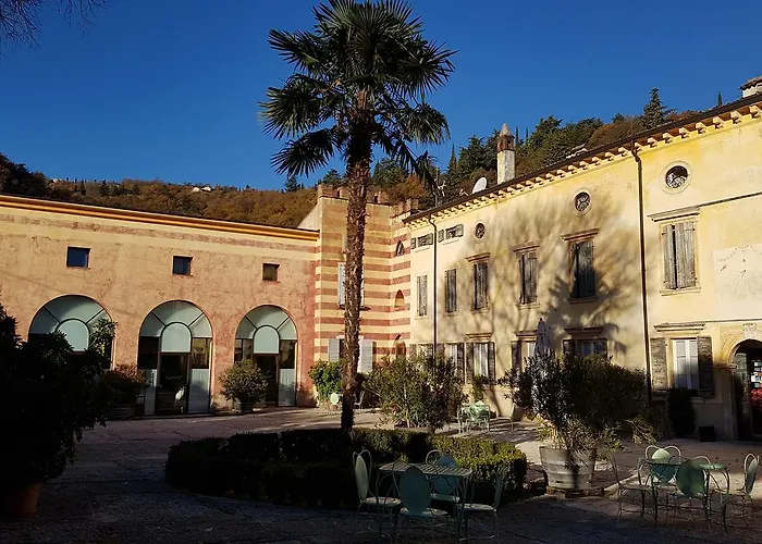 De Winckels Hotel 3*