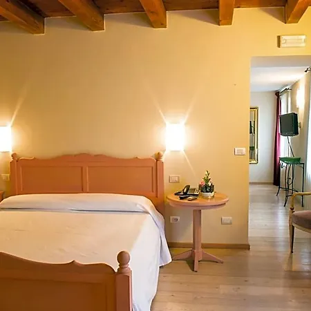 Hotel De Winckels 3*